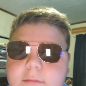 Meet your Posher, Blake